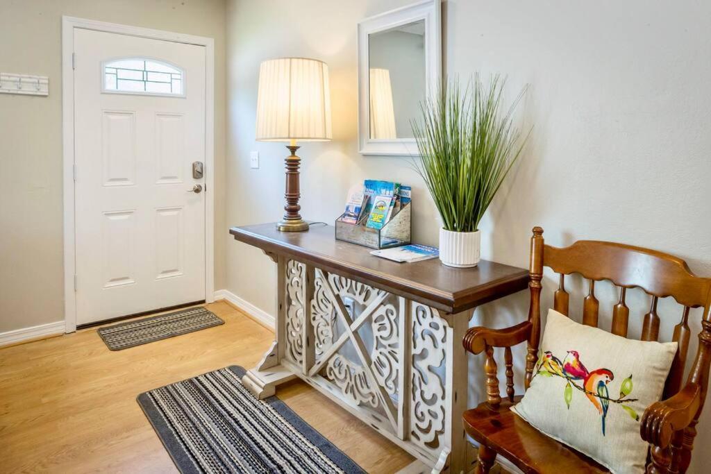 Life'S A Breeze - Updated 3Br 5Min To Pcola Beach Gulf Breeze Buitenkant foto