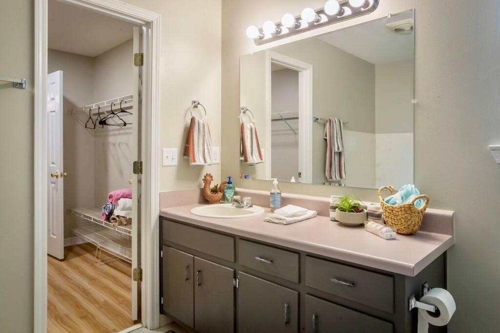 Life'S A Breeze - Updated 3Br 5Min To Pcola Beach Gulf Breeze Buitenkant foto
