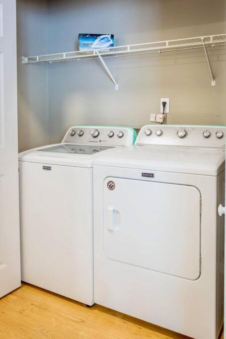 Life'S A Breeze - Updated 3Br 5Min To Pcola Beach Gulf Breeze Buitenkant foto