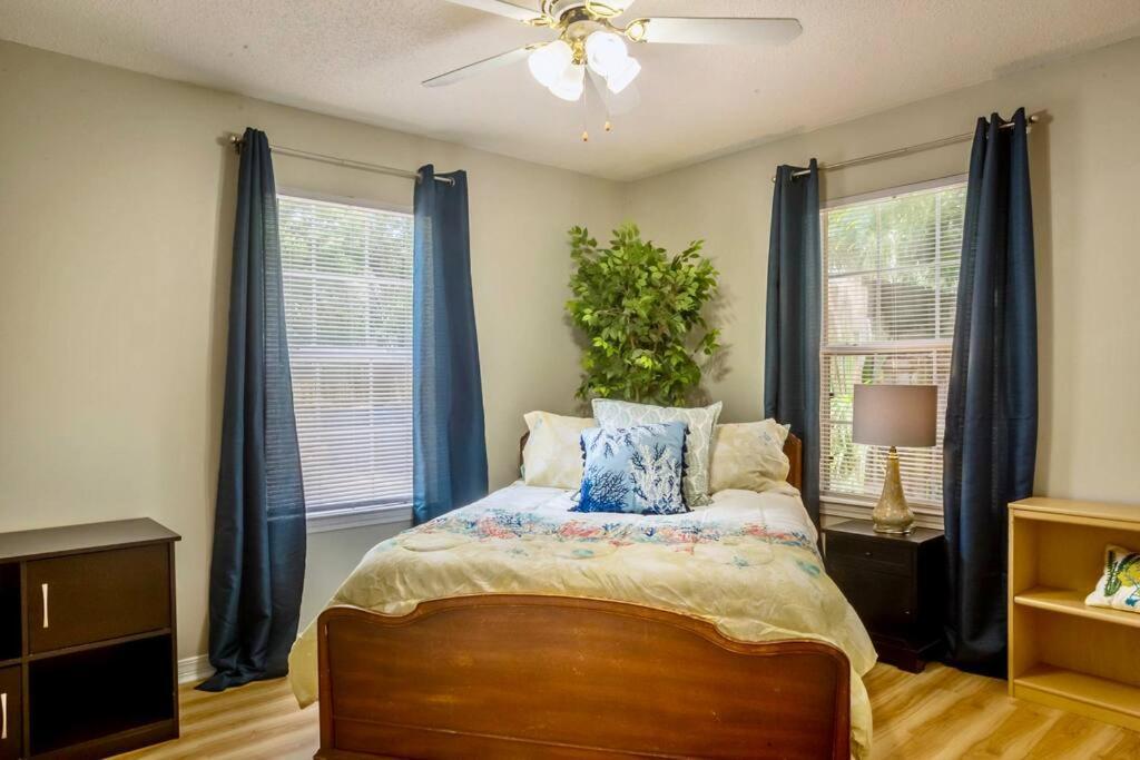 Life'S A Breeze - Updated 3Br 5Min To Pcola Beach Gulf Breeze Buitenkant foto
